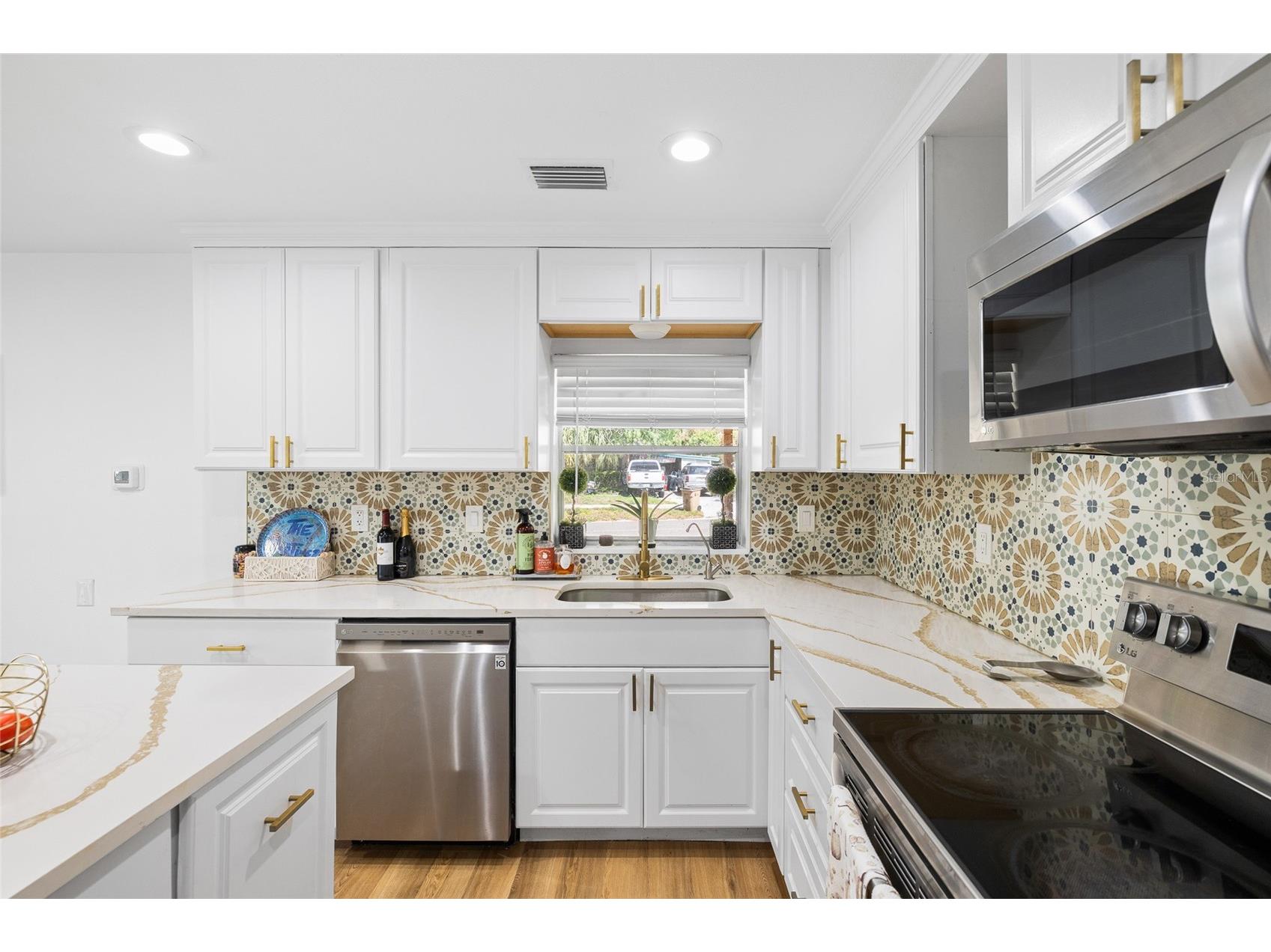 6128 E 111th Avenue Temple Terrace FL 33617 TB8493460 image13