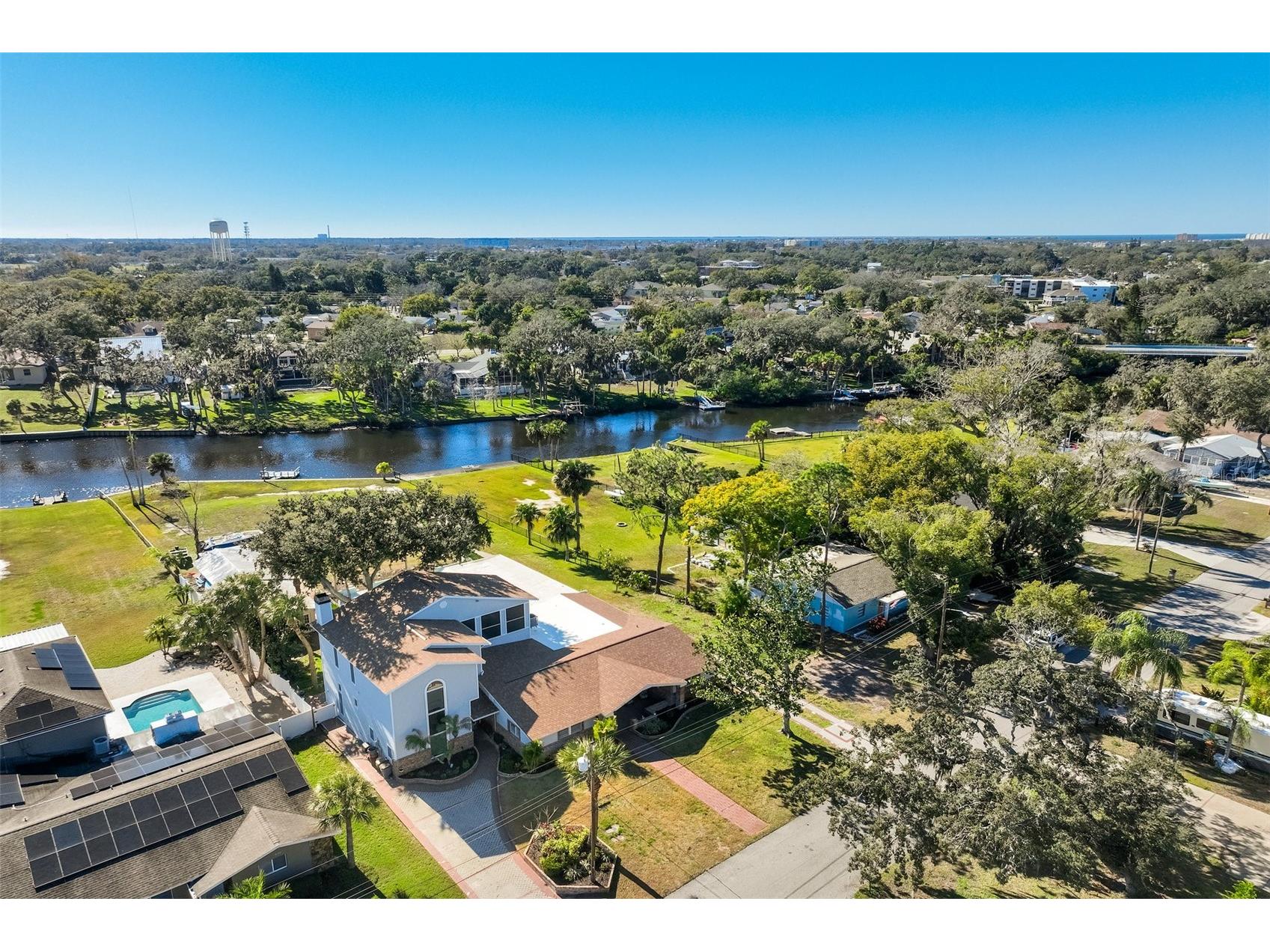 6128 Oak Ridge Avenue New Port Richey FL 34653 - COTEE RIVER TB8465969 image1