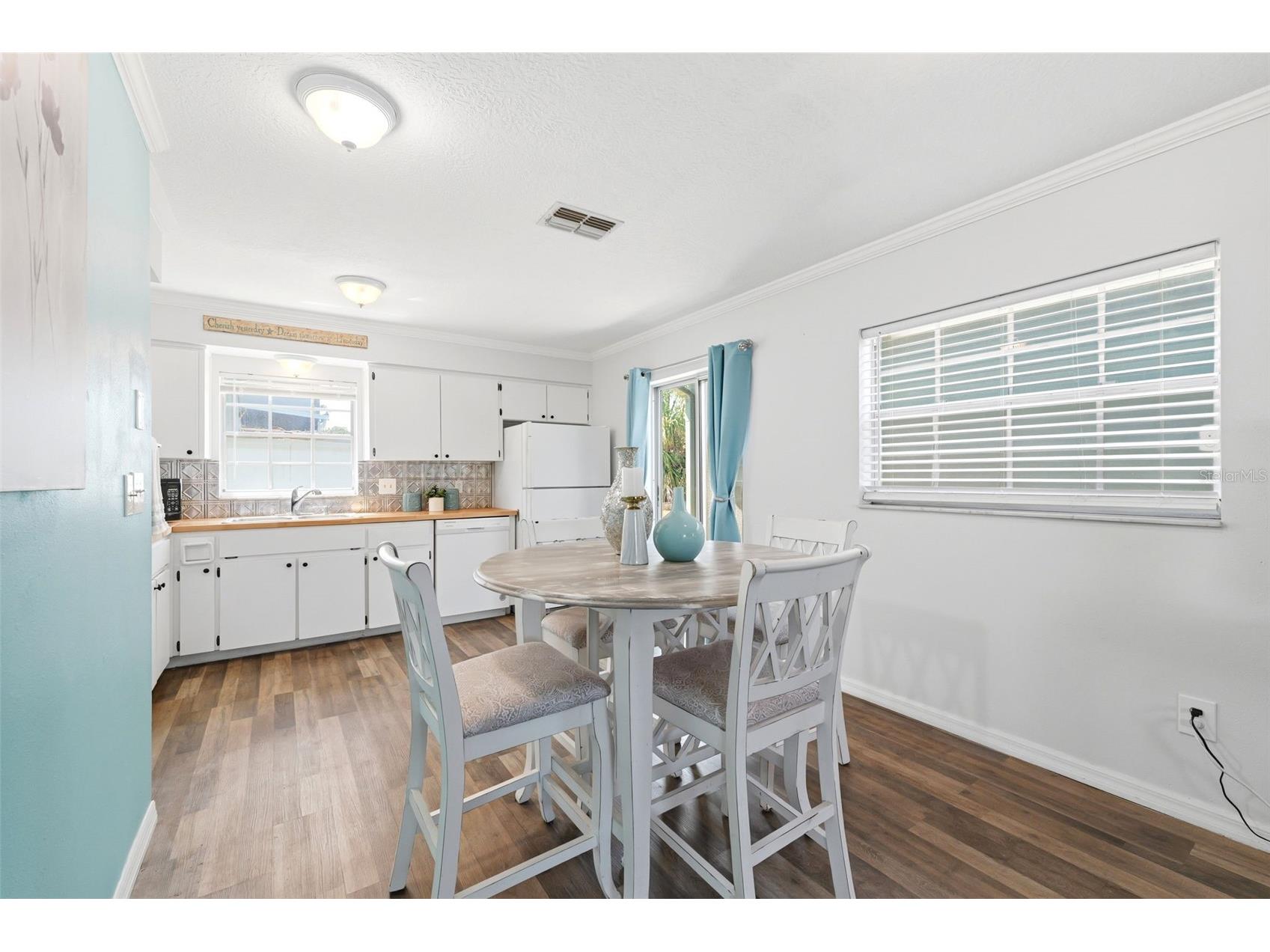 6129 Elmhurst Drive New Port Richey FL 34653 W7884666 image5