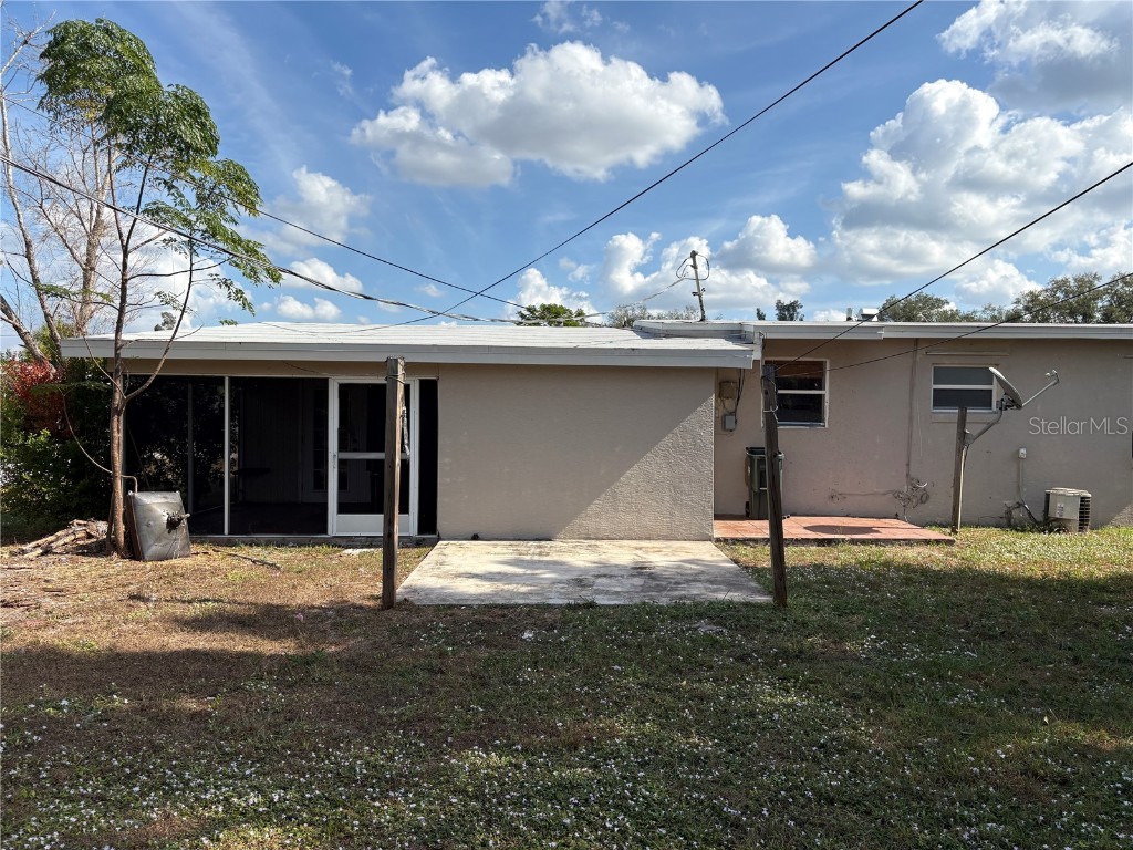 6129 Freemont Street North Port FL 34287 C7518607 image29