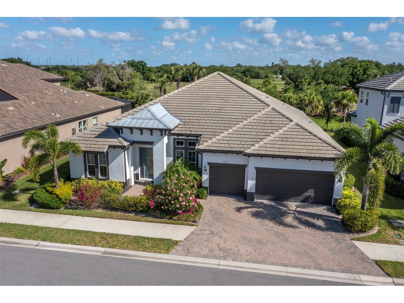 6129 Lungo Lago Drive Sarasota FL 34241 A4690357 image1