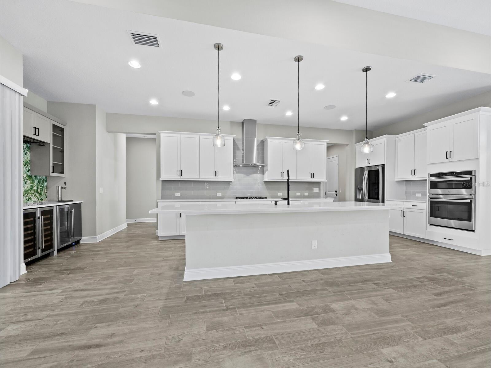6129 Lungo Lago Drive Sarasota FL 34241 A4690357 image20