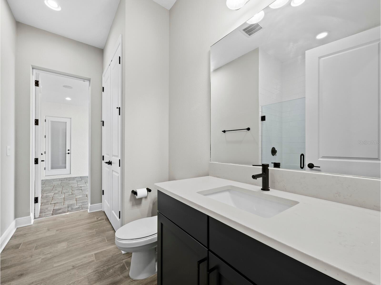 6129 Lungo Lago Drive Sarasota FL 34241 A4690357 image29
