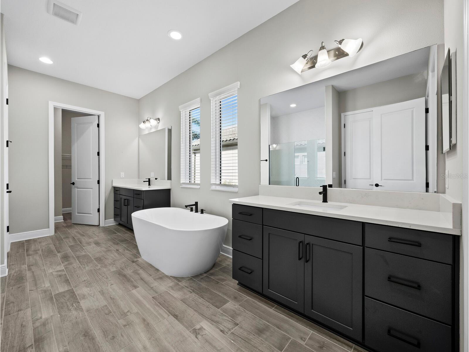 6129 Lungo Lago Drive Sarasota FL 34241 A4690357 image34