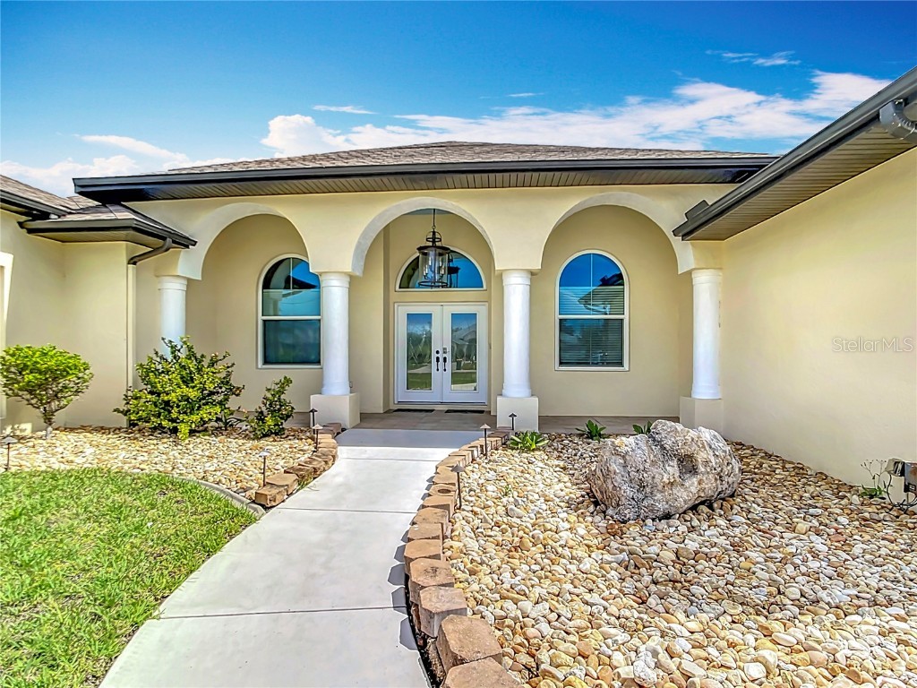 613 Boundary Boulevard Rotonda West FL 33947 D6144314 image12