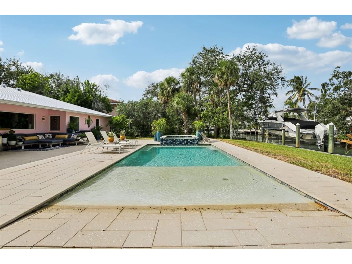 613 Buttonwood Drive Longboat Key FL 34228 - CANE BAYOU A4655401 image38