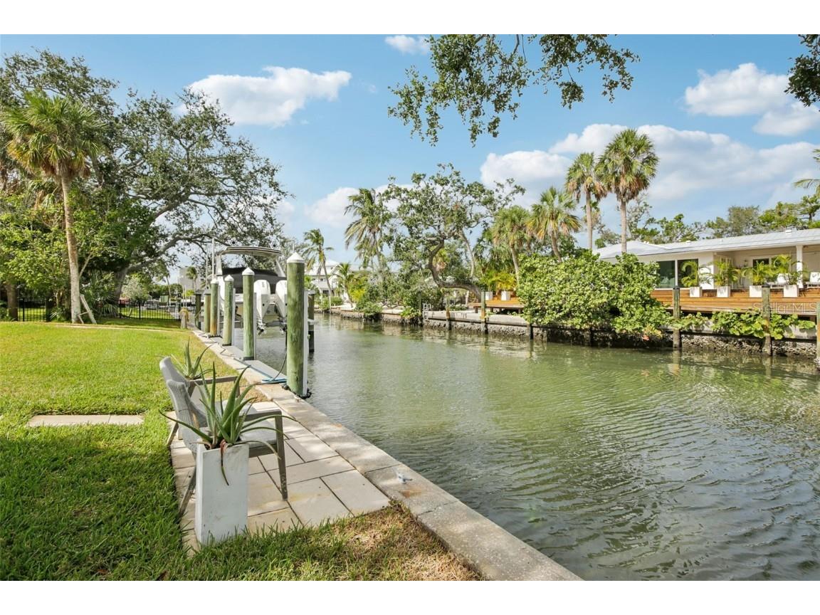 613 Buttonwood Drive Longboat Key FL 34228 - CANE BAYOU A4655401 image46