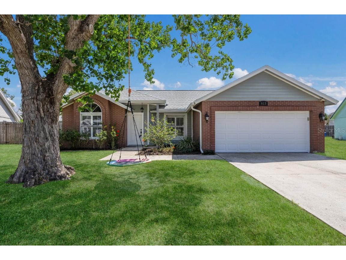 613 E 49th Street E Bradenton FL 34208 A4653355 image1