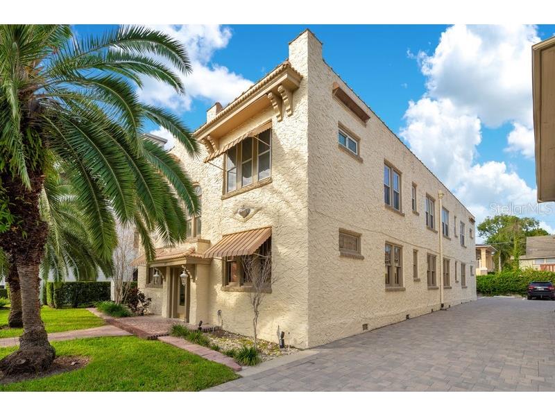 613 E Ridgewood Street #8 Orlando FL 32803 O6388455 image2