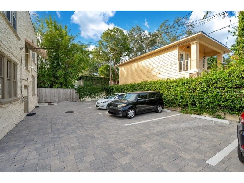 613 E Ridgewood Street #8 Orlando FL 32803 O6388455 image8