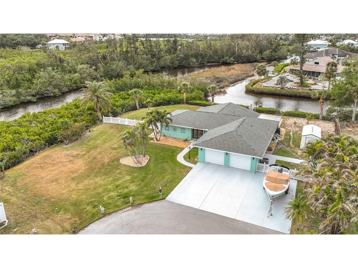 613 Elba Dr Nokomis FL 34275 - CURRY CREEK A4616969 image1