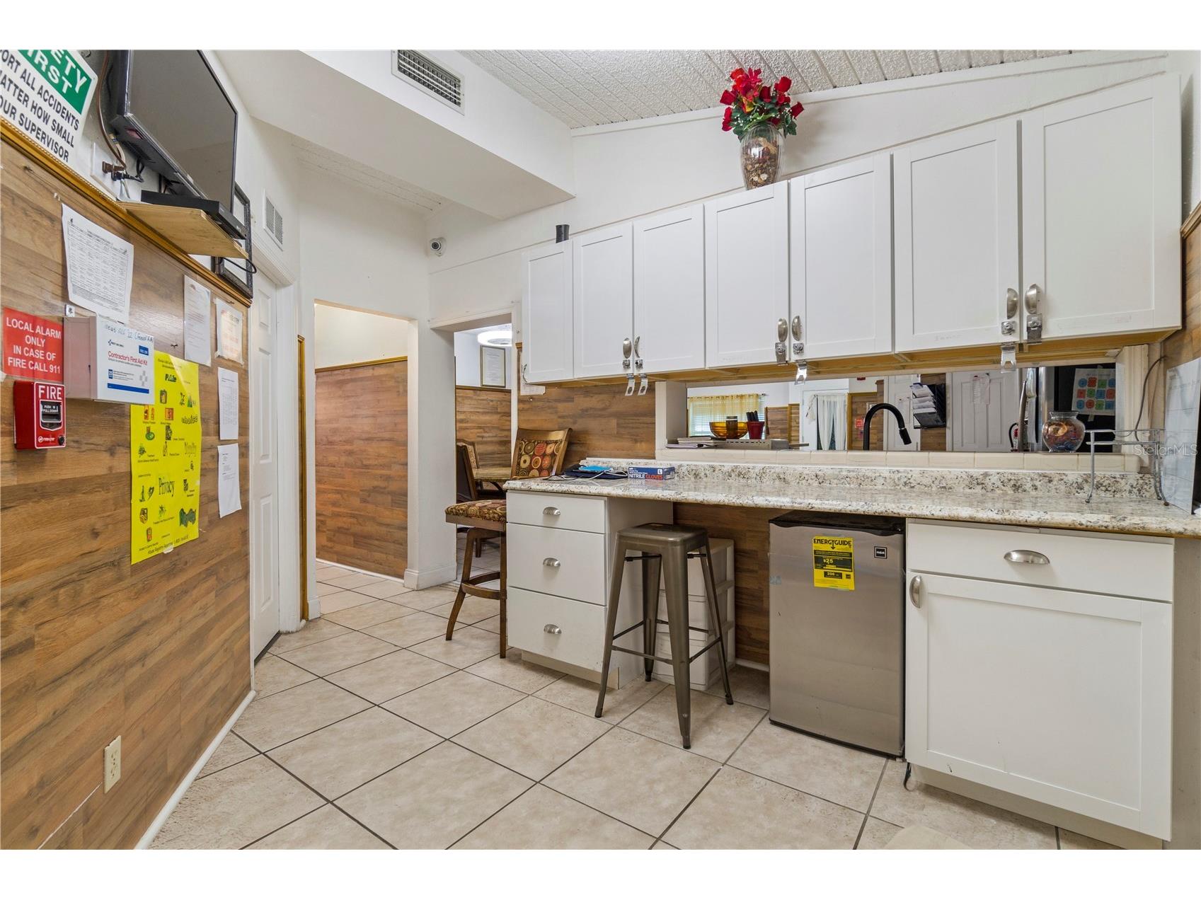 613 Forest Hills Drive Brandon FL 33510 OM726274 image10