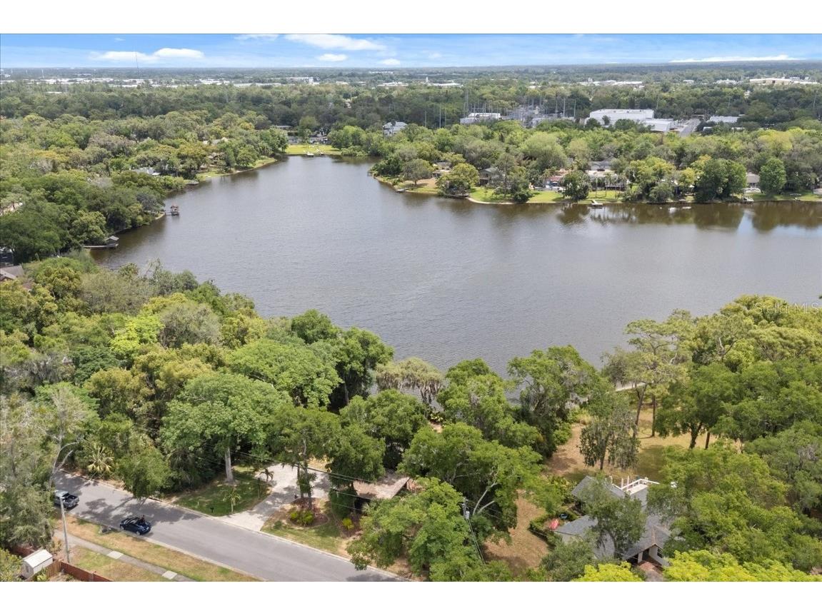 613 Lake Avenue Altamonte Springs FL 32701 - LAKE FLORIDA O6304293 image2