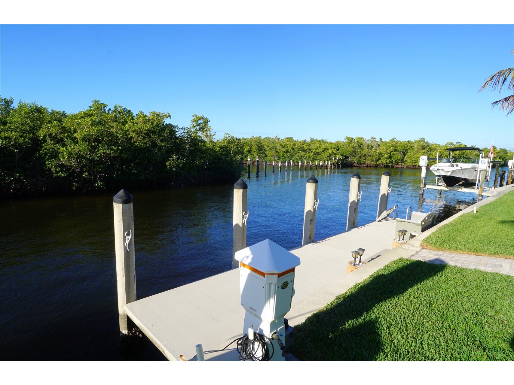 613 Macedonia Drive Punta Gorda FL 33950 C7519840 image54