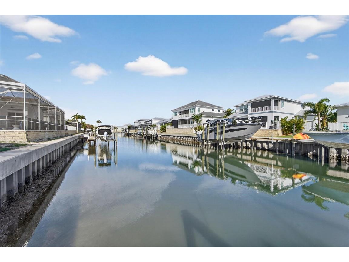 613 Mirabay Boulevard Apollo Beach FL 33572 TB8460601 image91