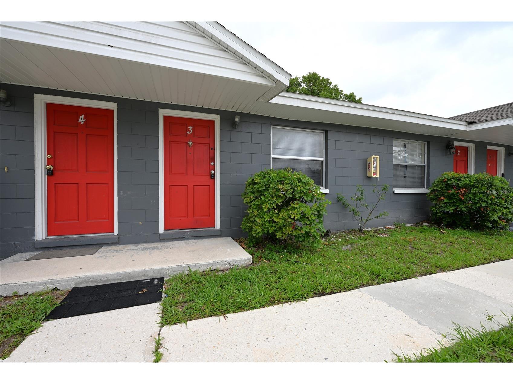 613 Robin Road #3 Lakeland FL 33803 L4962440 image1