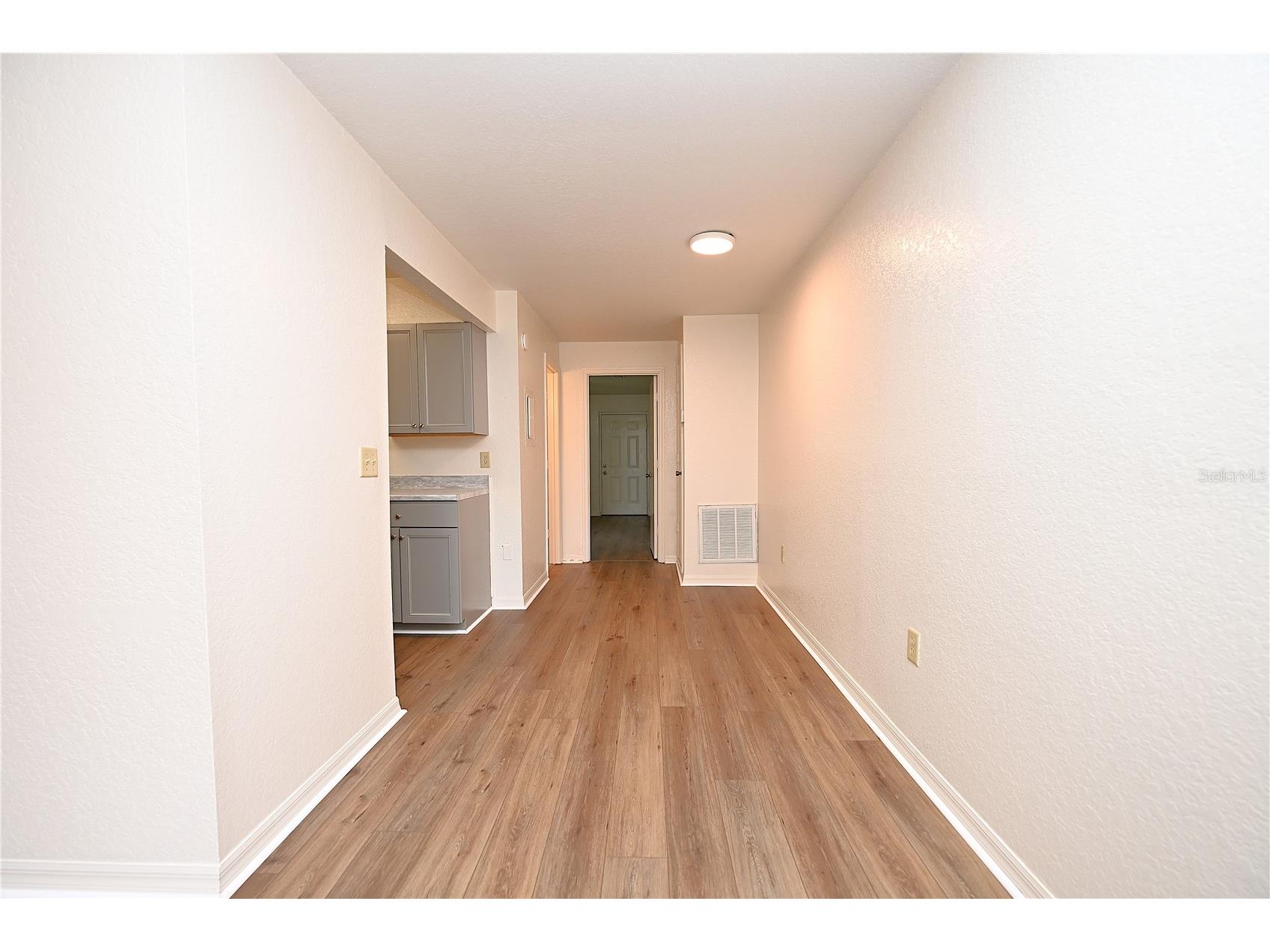 613 Robin Road #3 Lakeland FL 33803 L4962440 image6