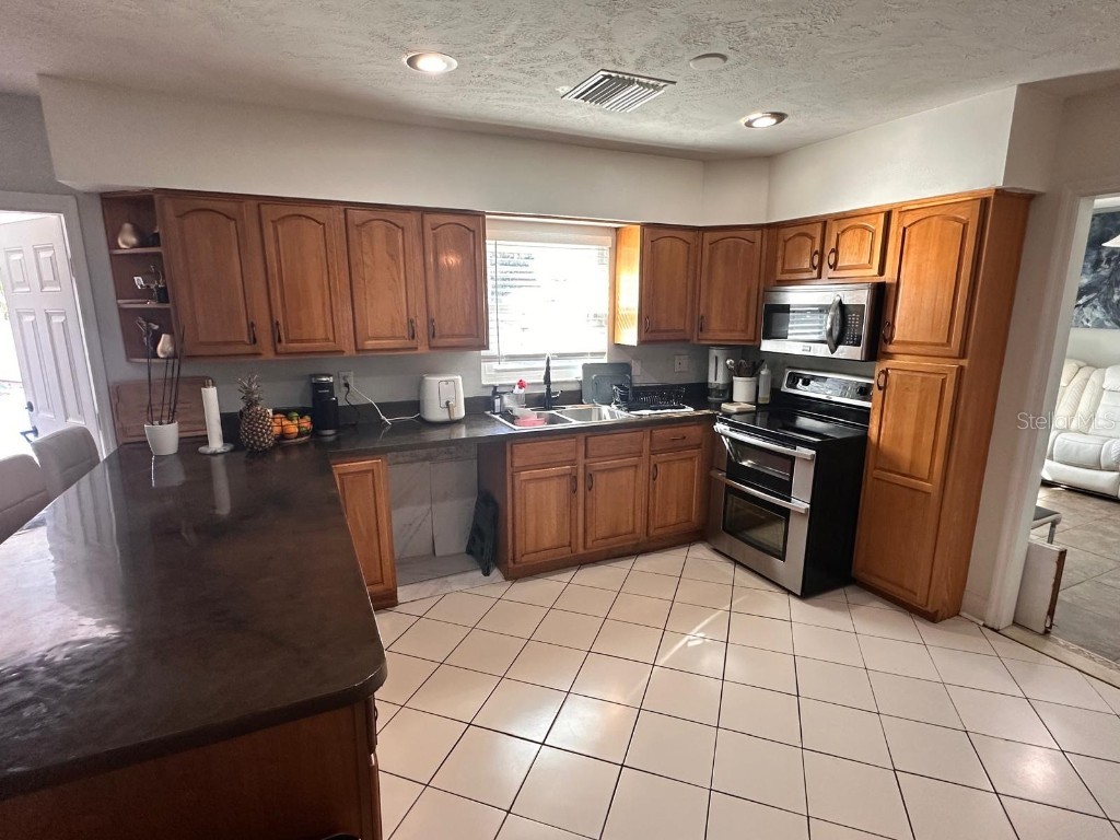 613 Royal Crest Way Brandon FL 33511 TB8442550 image50