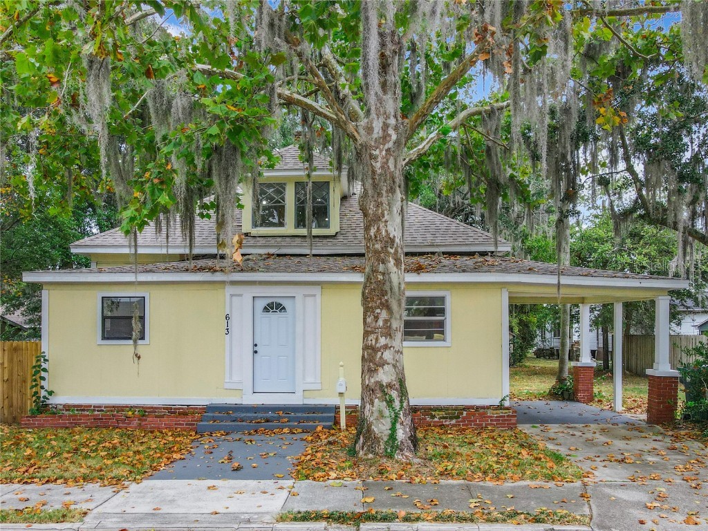 613 SE Tuscawilla Avenue #1 Ocala FL 34471 O6168947 image1