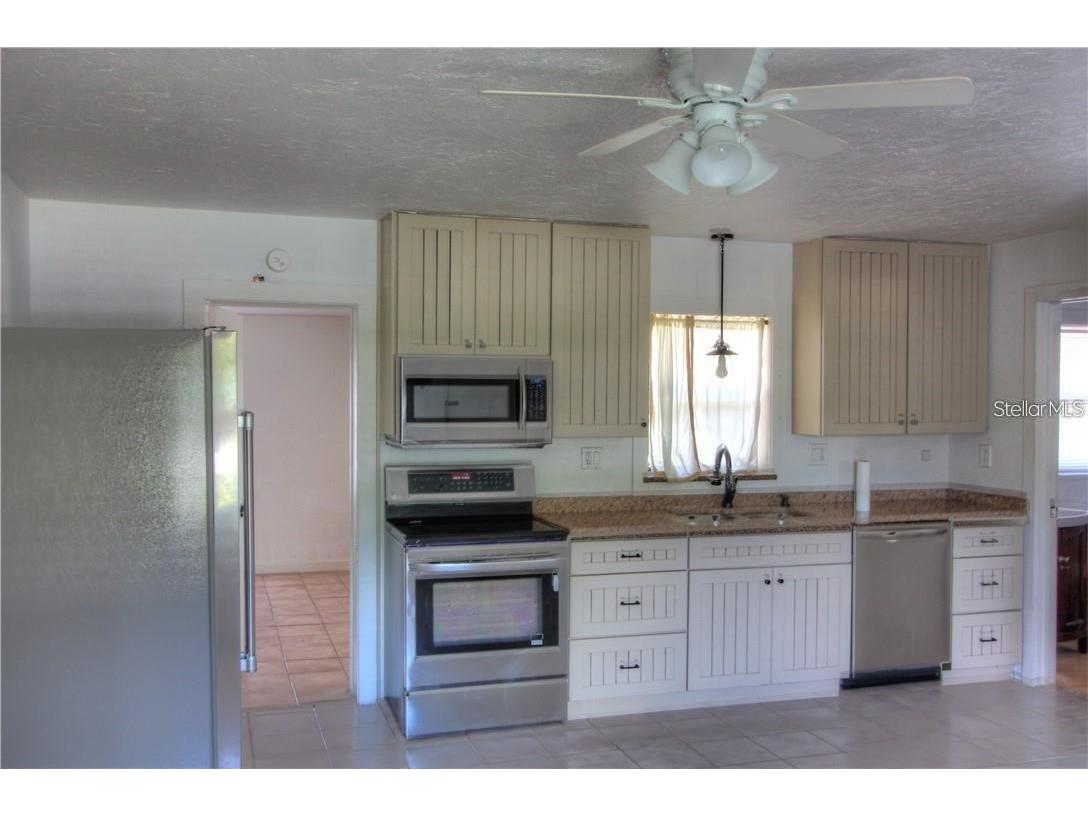 613 Shore Road Nokomis FL 34275 A4695045 image2