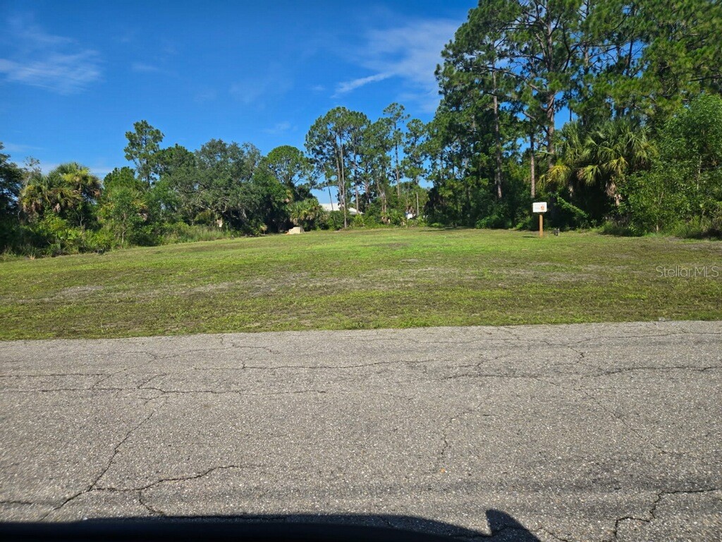 613 Willard Avenue W Lehigh Acres FL 33972 O6411442 image2