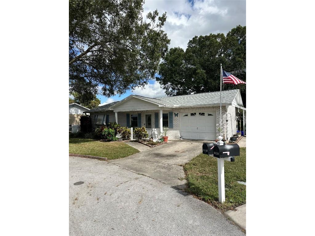 6130 17th Street Zephyrhills FL 33542 TB8440976 image1