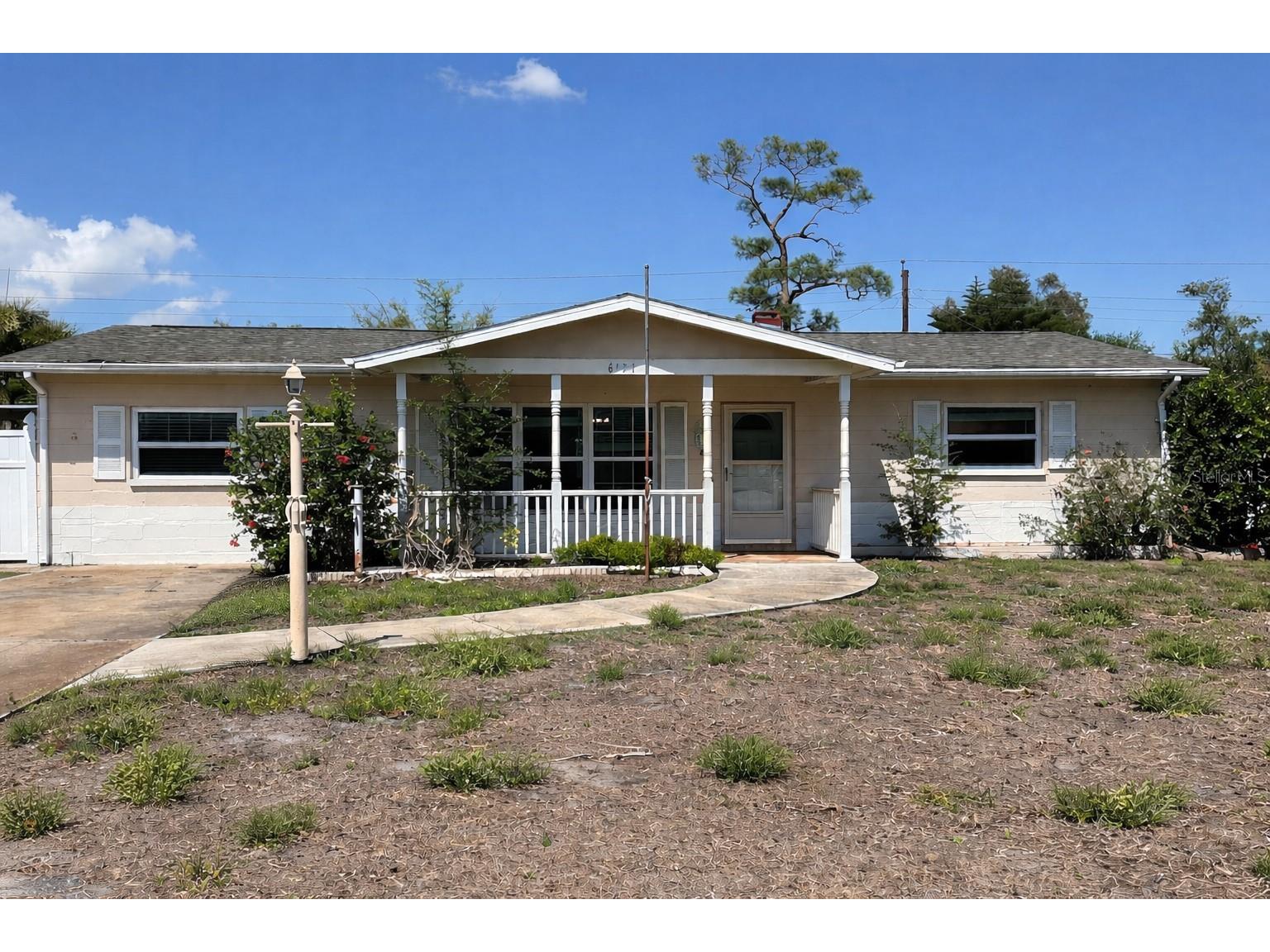 6131 42nd Avenue N Saint Petersburg FL 33709 TB8496434 image1