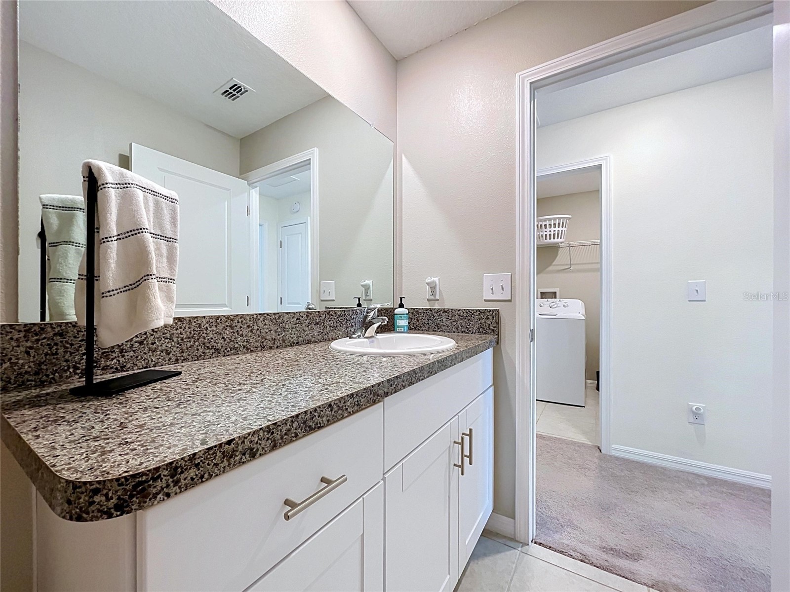 6131 Spring Crayfish Avenue New Port Richey FL 34653 TB8526514 image17