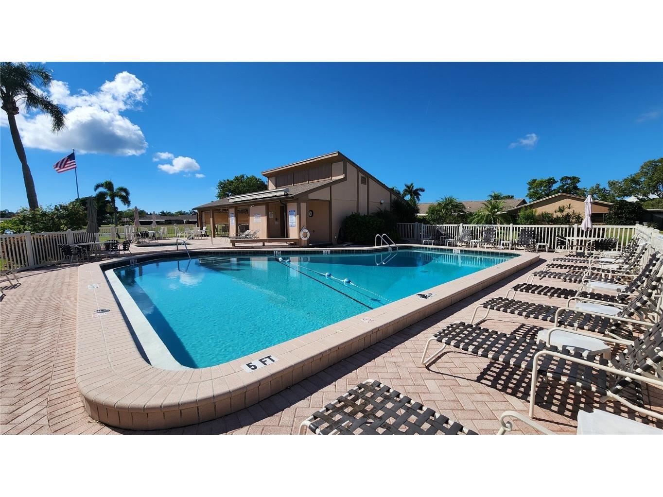 6132 29th Avenue W Bradenton FL 34209 A4656905 image25