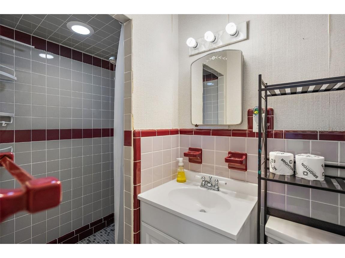 6132 7th Avenue S Gulfport FL 33707 TB8391191 image13