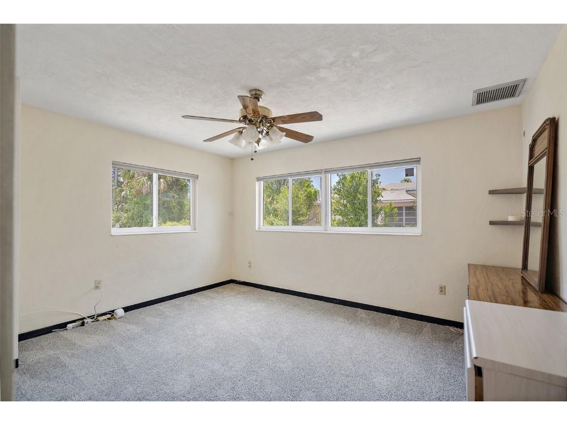 6132 7th Avenue S Gulfport FL 33707 TB8391191 image20