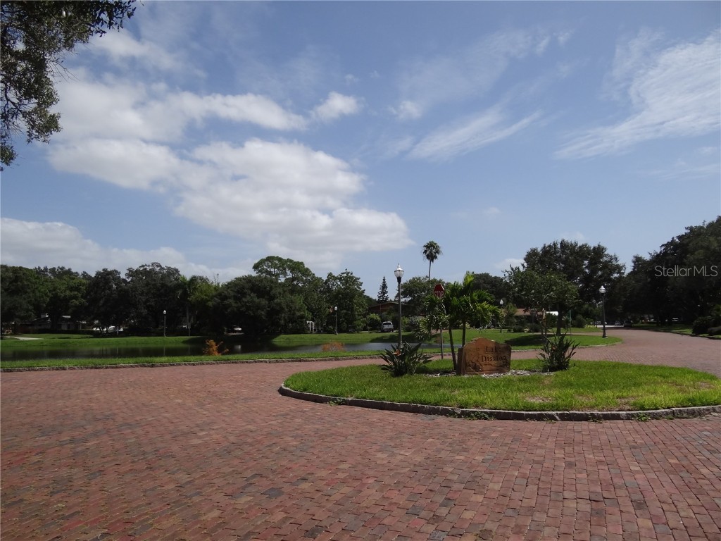 6132 Dartmouth Avenue N Saint Petersburg FL 33710 TB8442382 image6