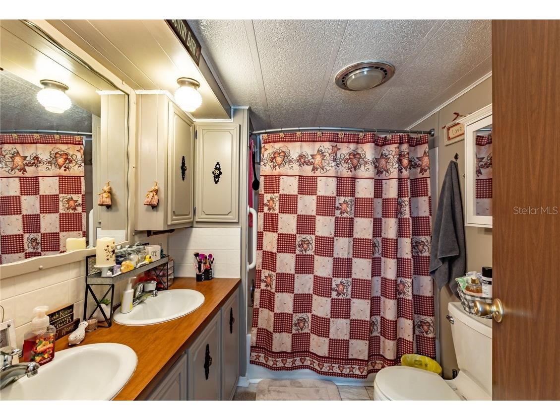 6132 Harriet Street Zephyrhills FL 33542 TB8422123 image22