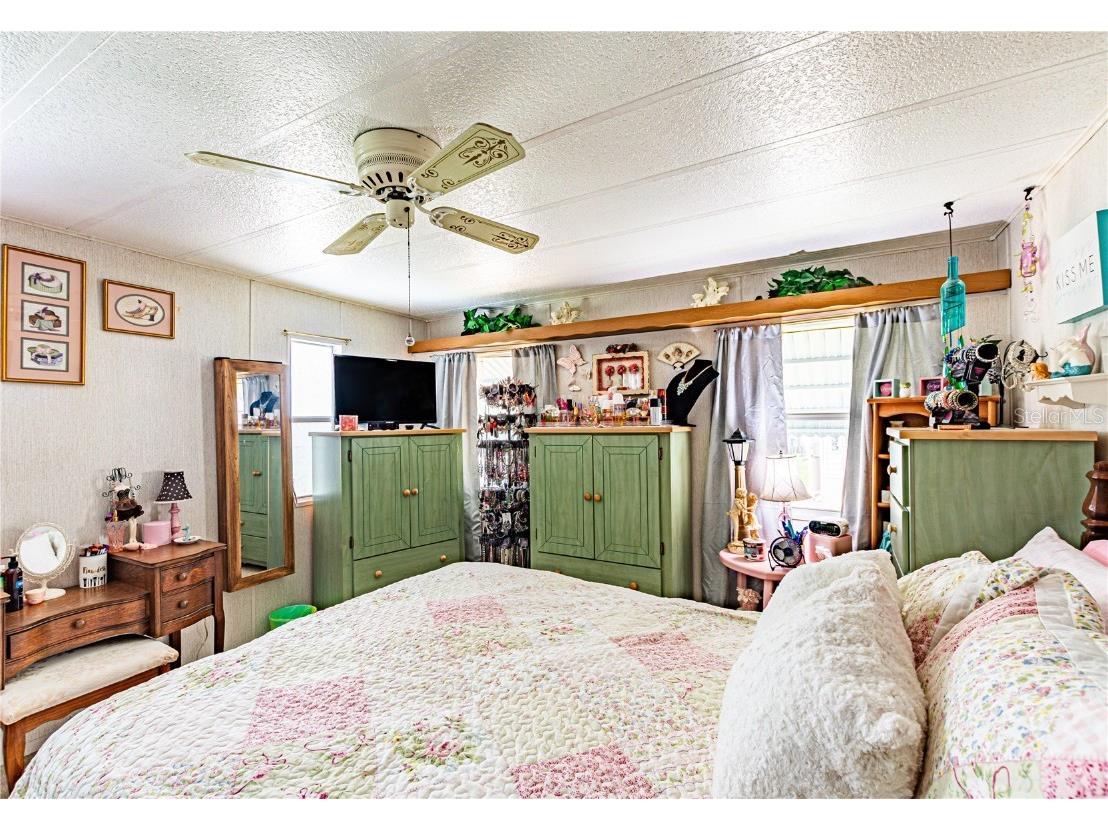 6132 Harriet Street Zephyrhills FL 33542 TB8422123 image25