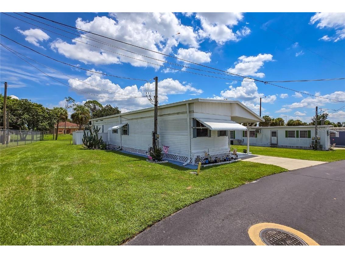 6132 Harriet Street Zephyrhills FL 33542 TB8422123 image4