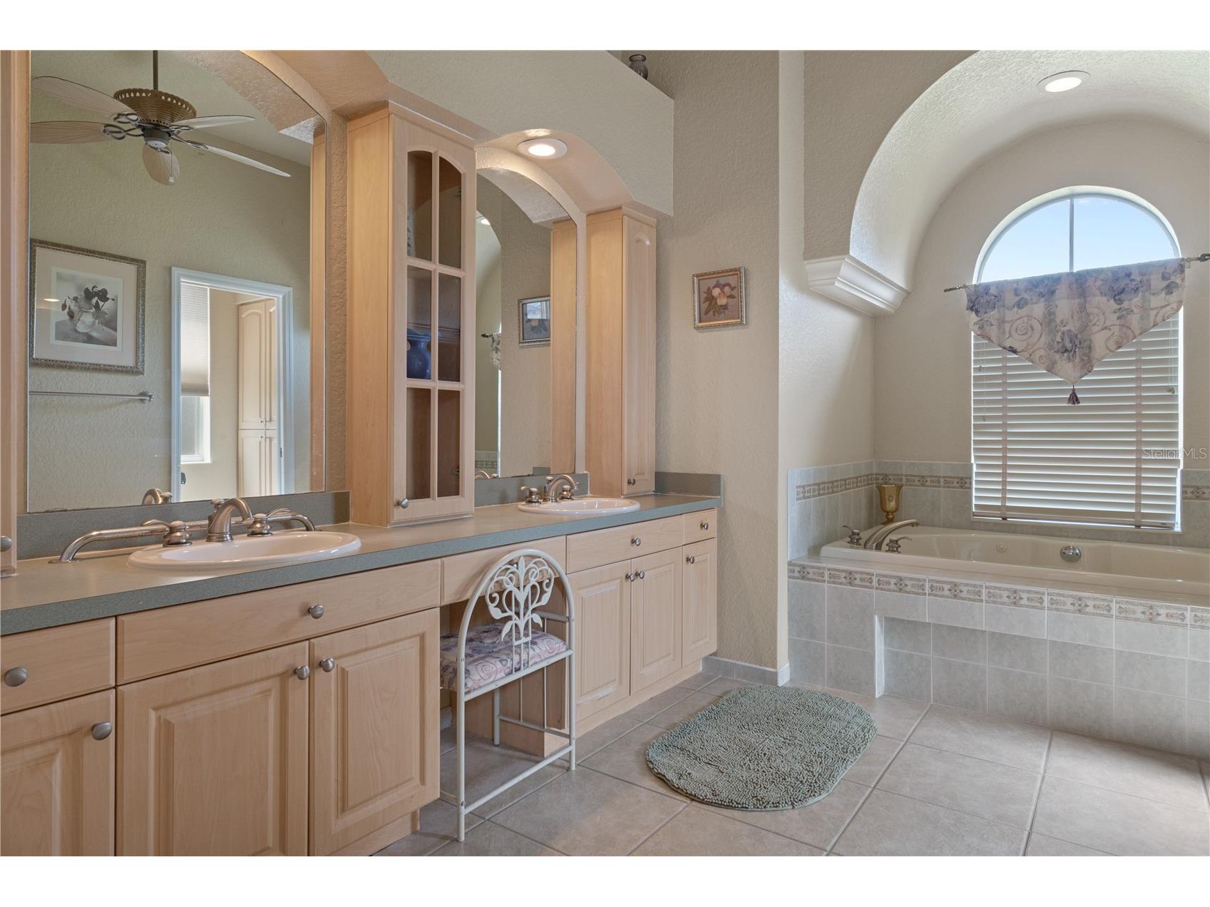 6132 Krista Drive Spring Hill FL 34609 W7887493 image44