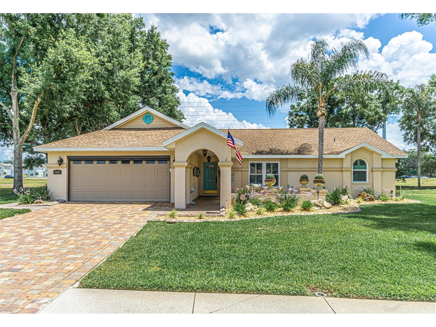 6132 Silver Oaks Drive Zephyrhills FL 33542 TB8501456 image1
