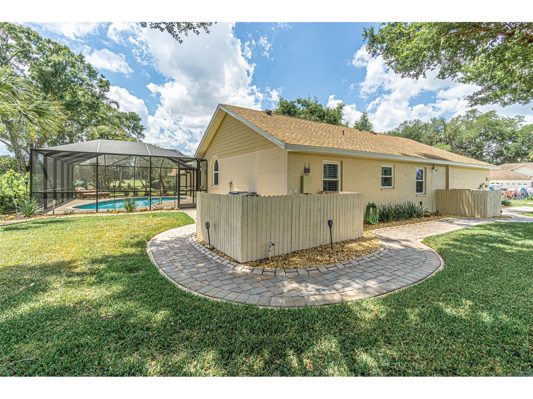 6132 Silver Oaks Drive Zephyrhills FL 33542 TB8501456 image26