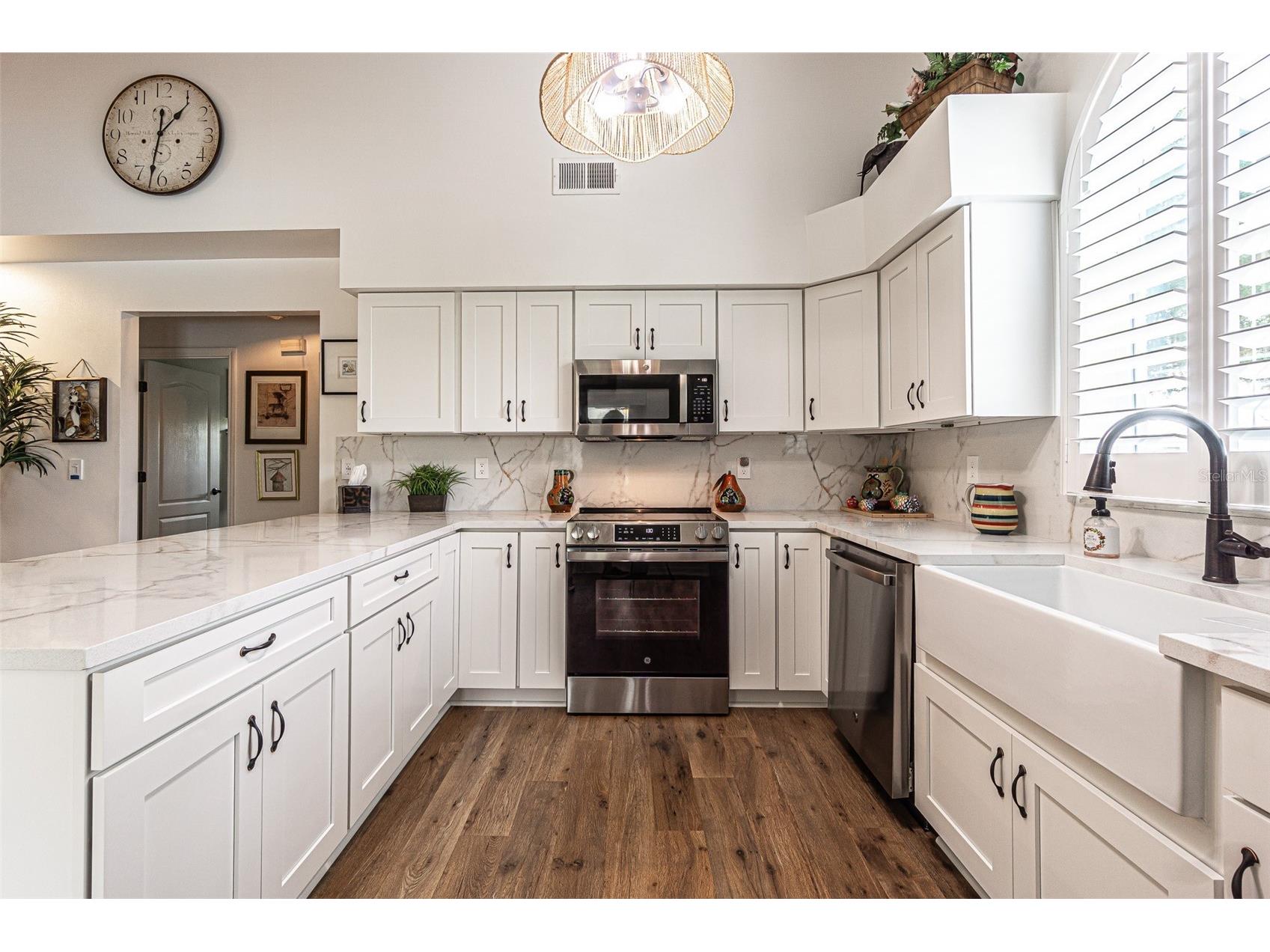 6132 Silver Oaks Drive Zephyrhills FL 33542 TB8501456 image4