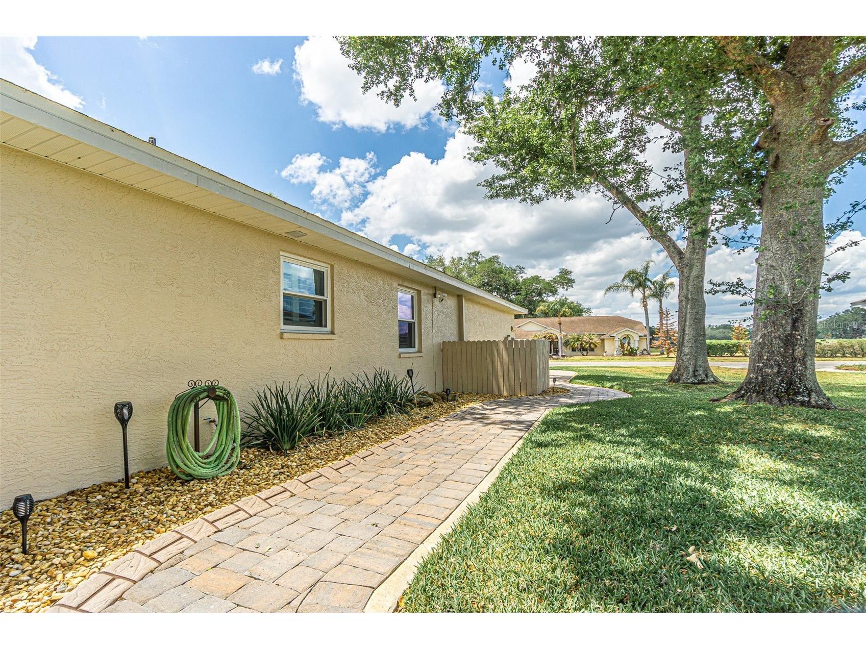 6132 Silver Oaks Drive Zephyrhills FL 33542 TB8501456 image44