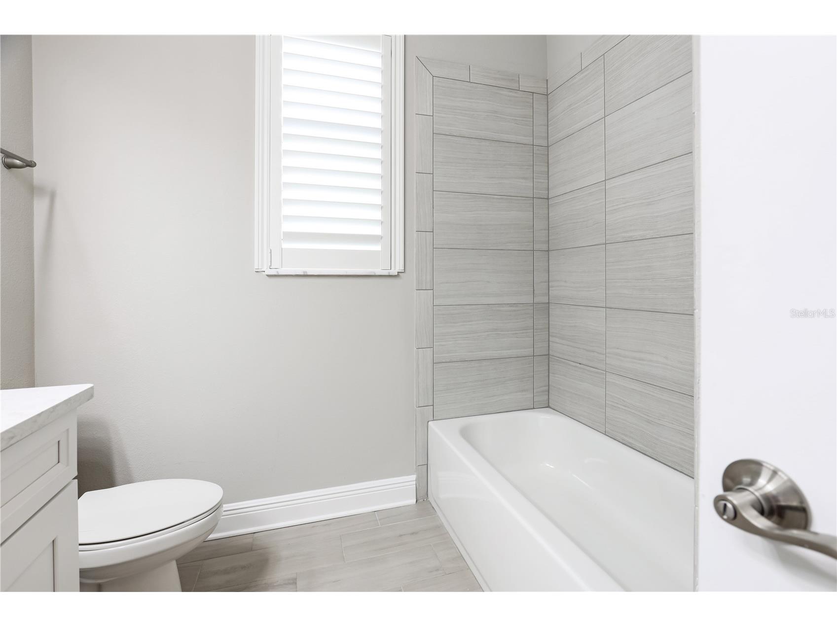 6133 Lungo Lago Drive Sarasota FL 34241 A4694281 image31
