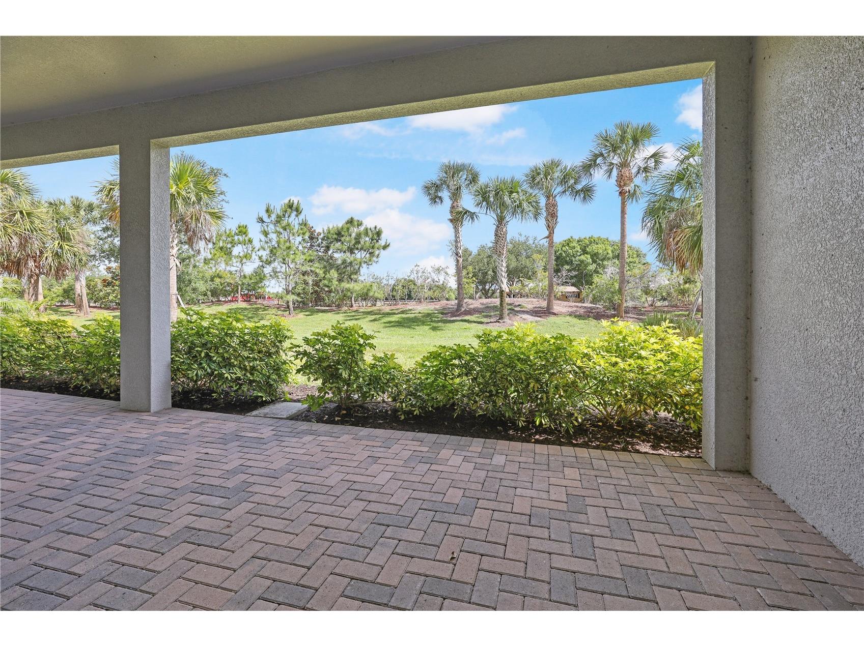 6133 Lungo Lago Drive Sarasota FL 34241 A4694281 image57