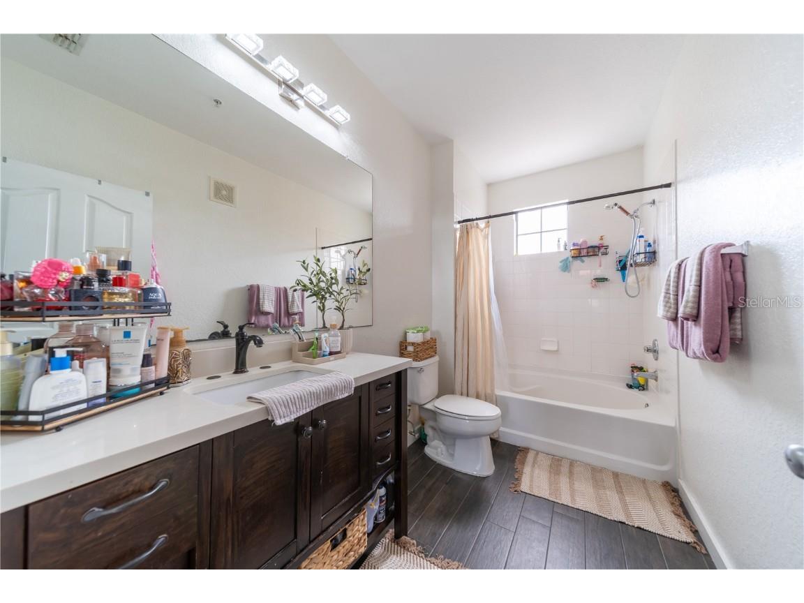 6133 Metrowest Boulevard #105 Orlando FL 32835 TB8445608 image24