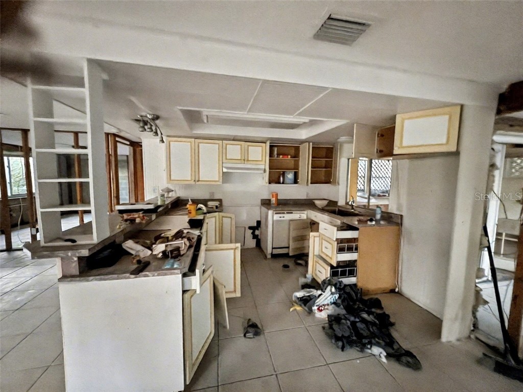 6134 Westport Drive Port Richey FL 34668 TB8441369 image4