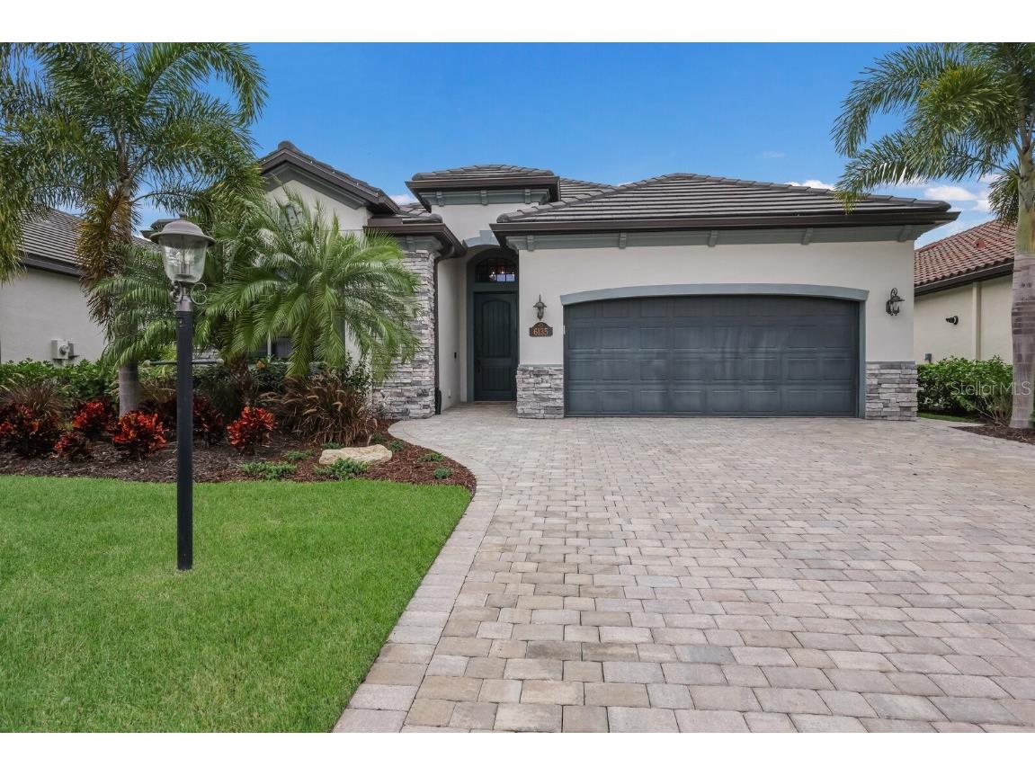 6135 Cessna Run Bradenton FL 34211 A4602591 image1