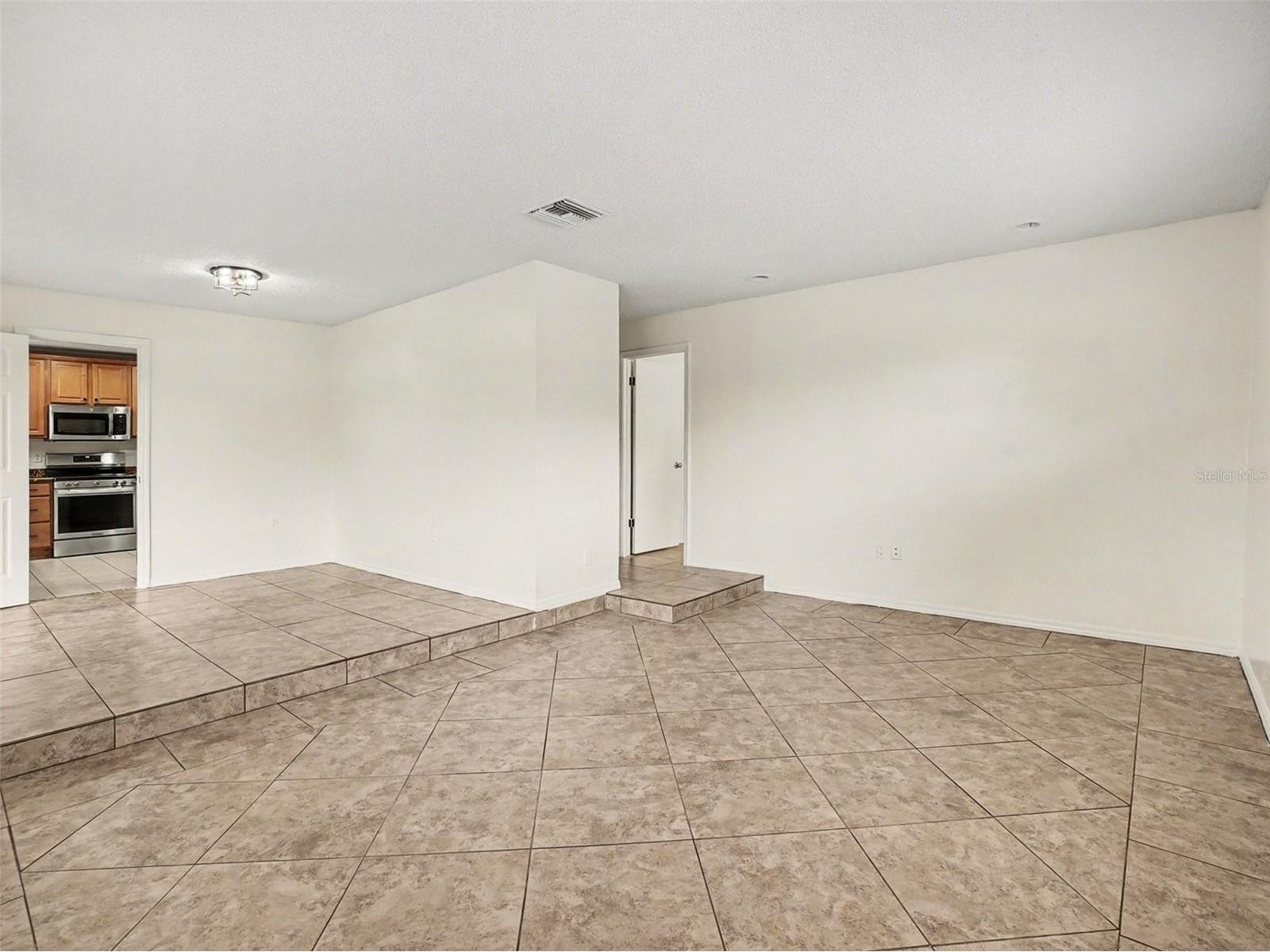 6135 Hardrock Circle Orlando FL 32819 O6381422 image5