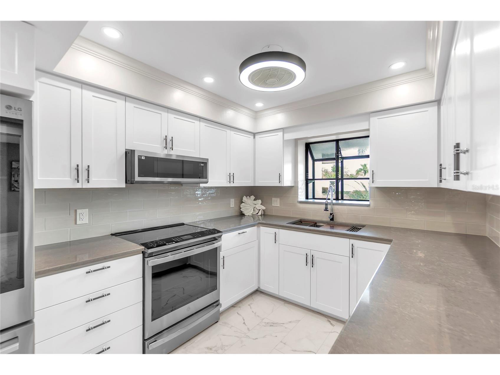 6135 Heritage Lane #6135 Bradenton FL 34209 A4684962 image4