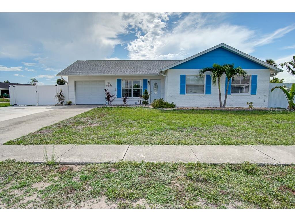 6135 Mckee Street Port Charlotte FL 33981 A4572093 image1