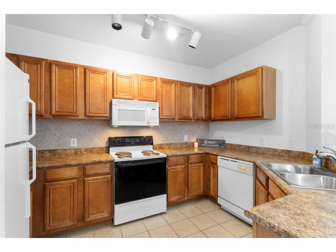 6135 Metrowest Boulevard #105 Orlando FL 32835 O6340320 image10