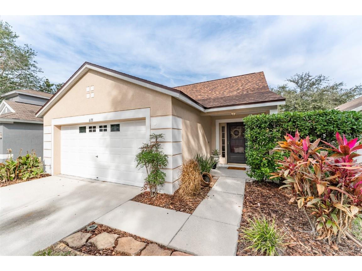 6135 Skylarkcrest Drive Lithia FL 33547 TB8341314 image1